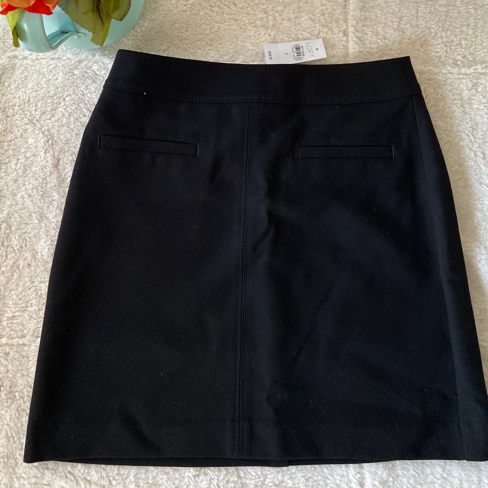 NWT LOFT Black Skirt 🌟